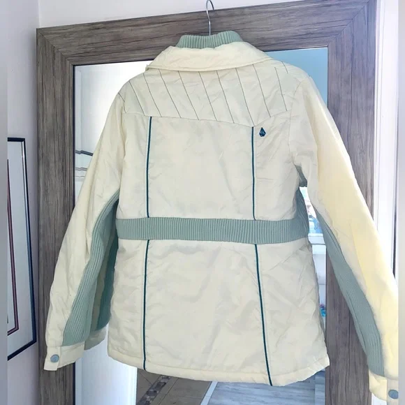 Volcom Jacket - Picture 5 of 6